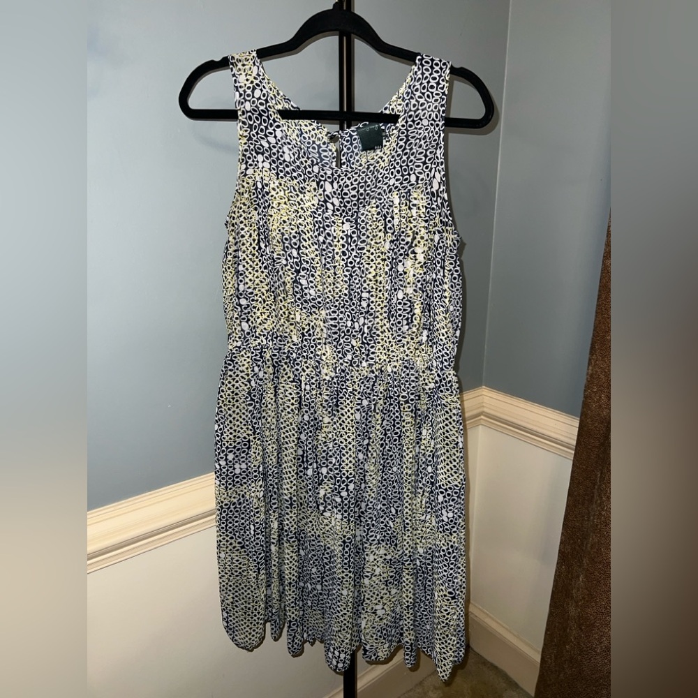 Gabby Skye Blue and Cream Patterned‎ Midi Dress size 12